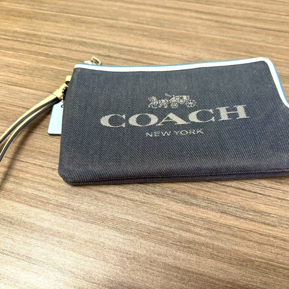 Coach C4126 double zip card wallet denim wristlet bag. Pre owned.